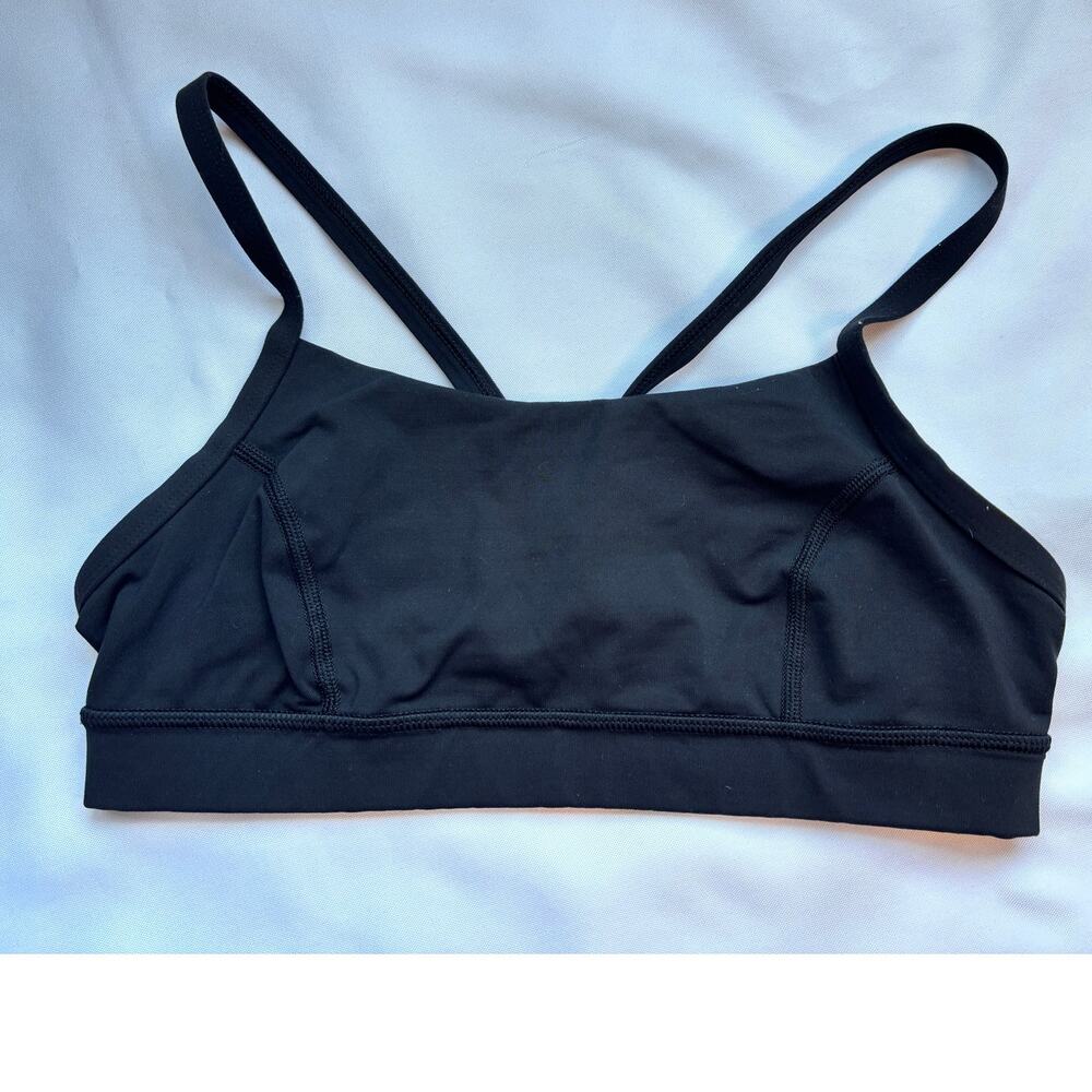 Lululemon Black Energy Sports Bra Strappy Medium Support Size 8